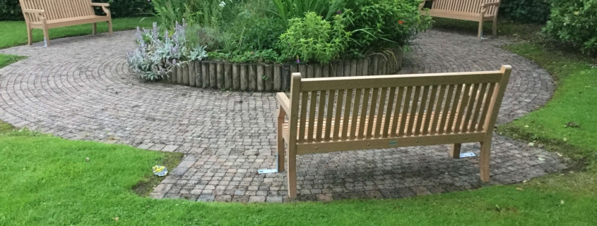 ladies circle benches
